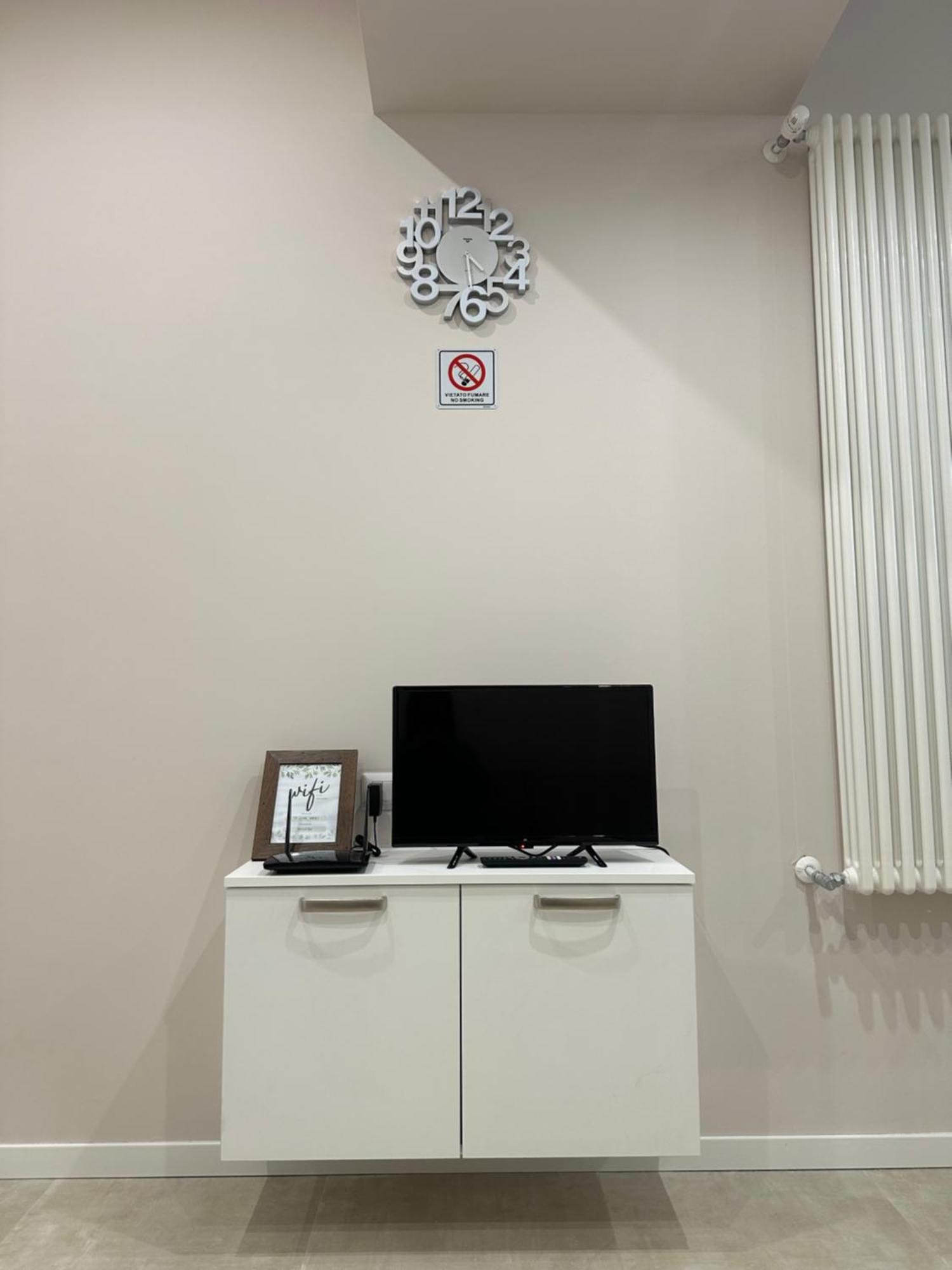 밀라노 Monolocale Piazza Gambara M1 아파트 외부 사진