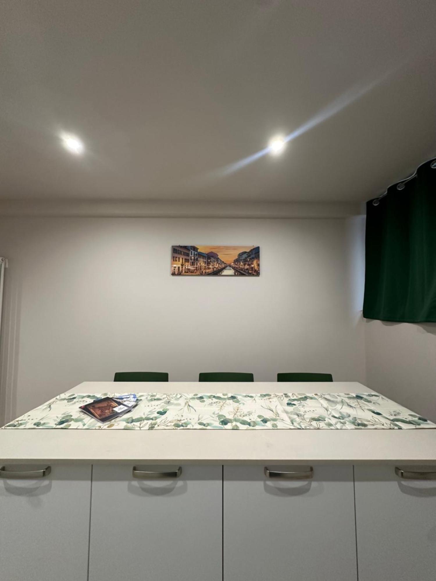 밀라노 Monolocale Piazza Gambara M1 아파트 외부 사진
